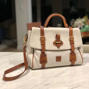 Dooney and Bourke Florentine White Messenger bag